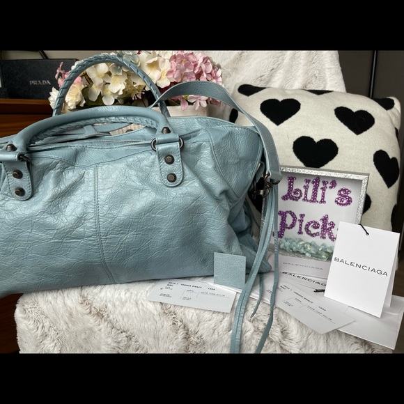 In a good condition, looks brand new, - Picture 2 of 16